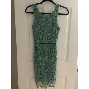 Elegant Lace Sleeveless Dress - Green